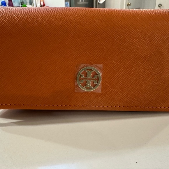 Tory Burch Orange Leather glasses case - Picture 3 of 10